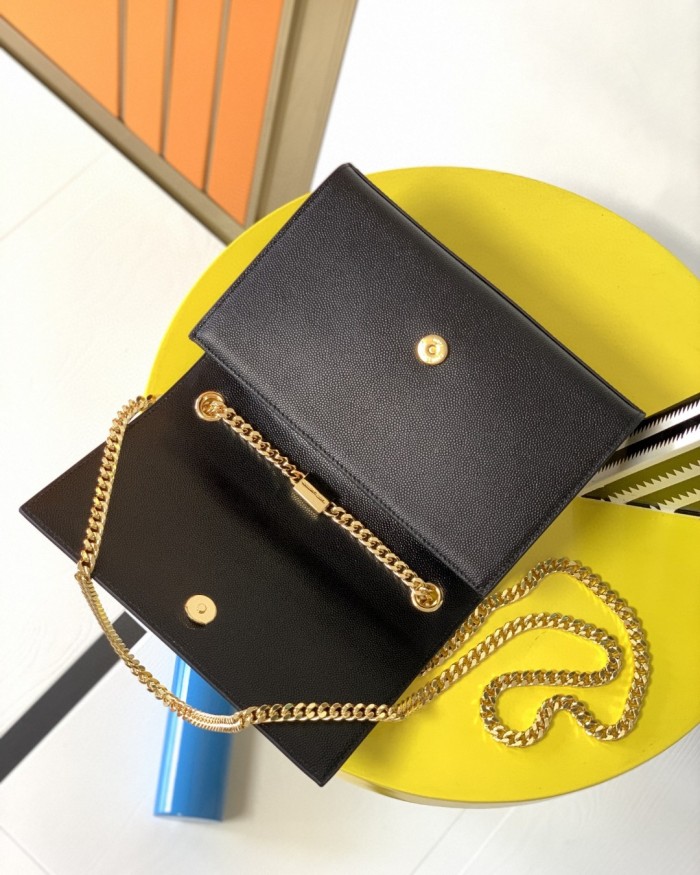 Handbags SAINT LAURENT 469390 size 20x12.5x5 cm