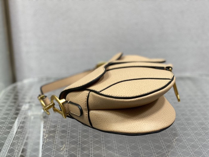 Handbag Dior size 19.5 cm