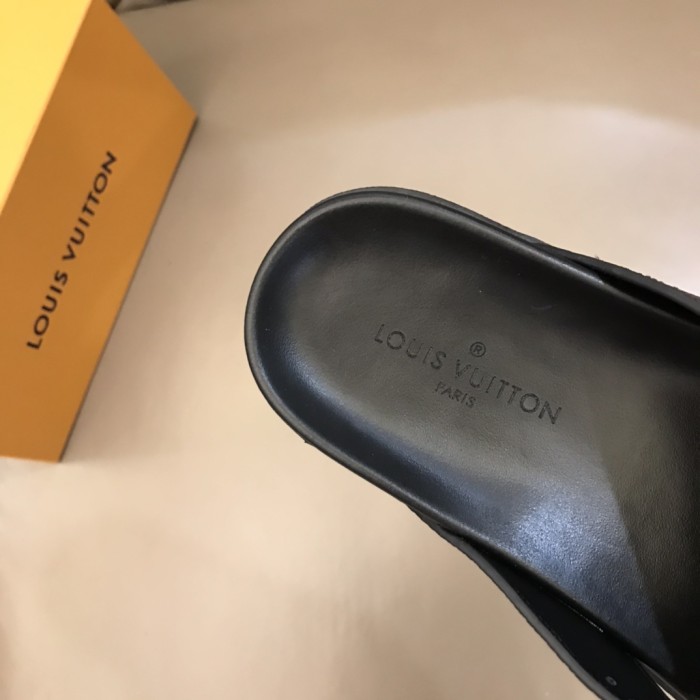 Louis Vuitton Slipper 56