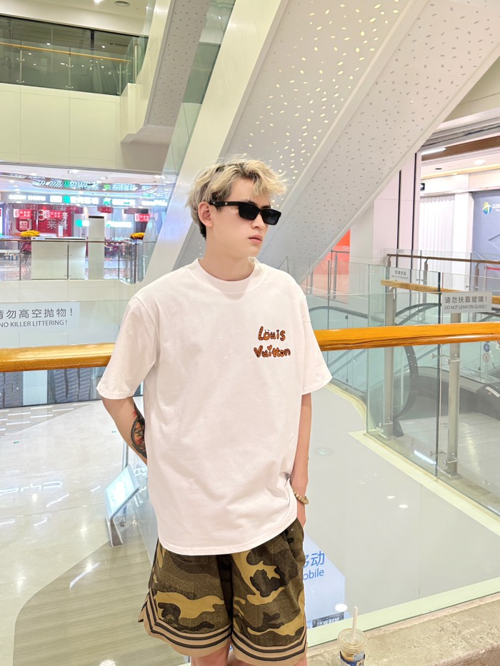 Clothes Louis Vuitton 435