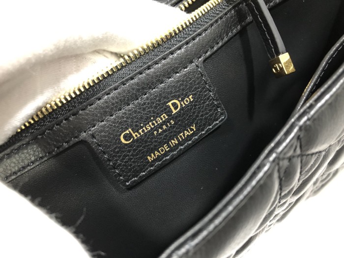 Handbag Dior M9243 size 28*17*9 cm