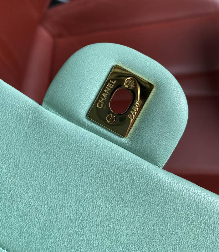 Handbag Chanel A01112 size 25.5*15.5*6.5 cm