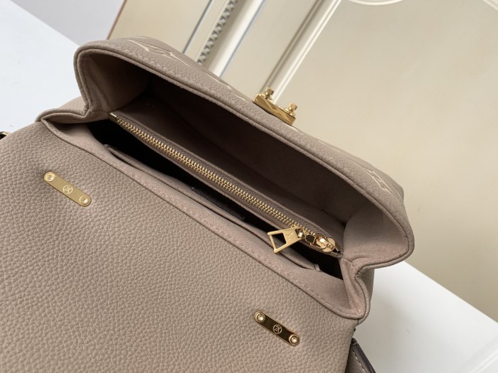 Handbag Louis Vuitton M46008 size 24.0 x 17.0 x 8.5 cm