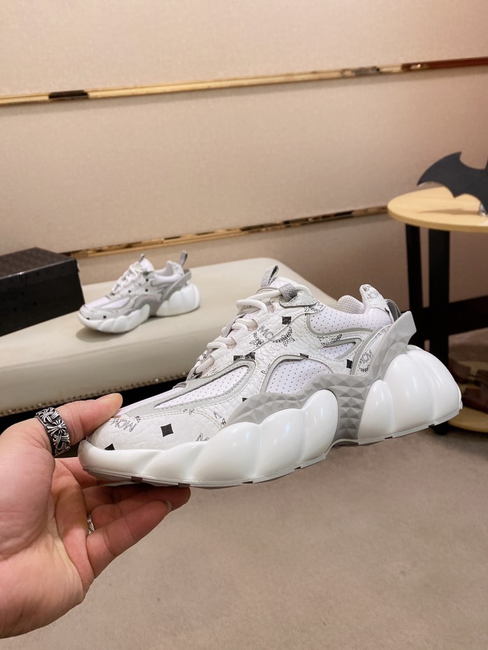 MCM Low Top Logo Lace-up Sneakers 2