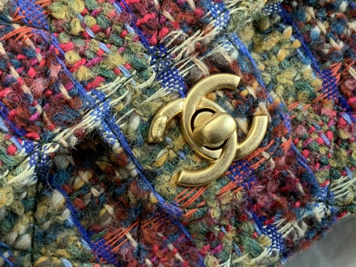 Handbag Chanel size 15*14*7* cm