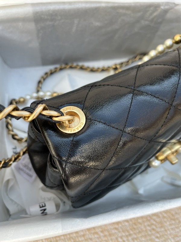 Handbag Chanel size 23 cm