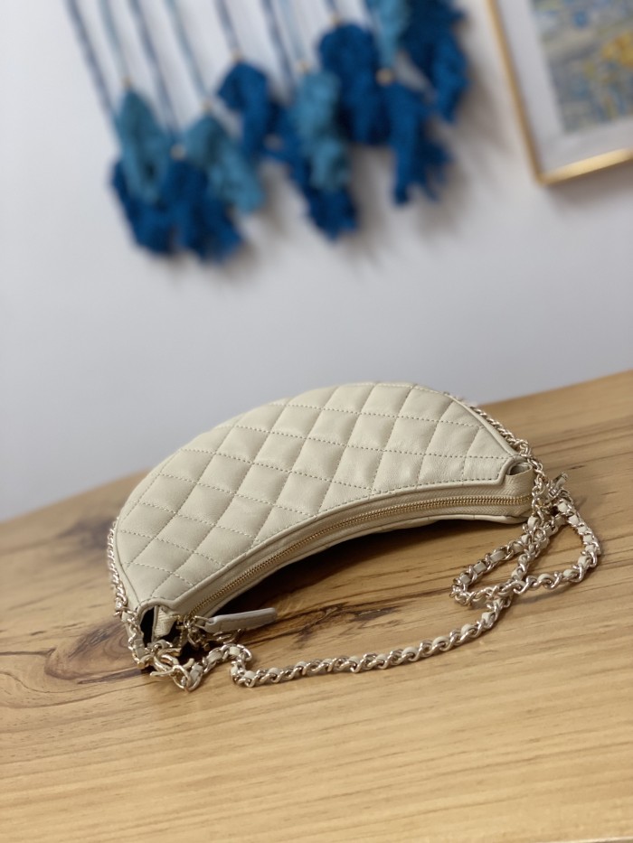 Handbag Chanel AS3917 size 15X20X6 cm