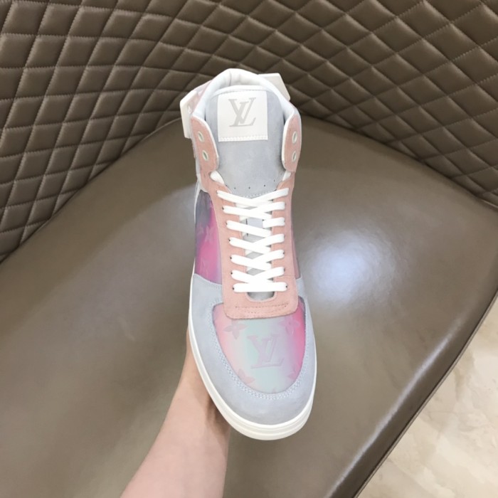 Louis Vuitton Rivoli sneaker 24