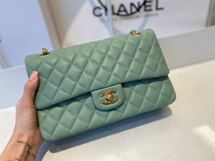 Handbag Chanel size 25 cm