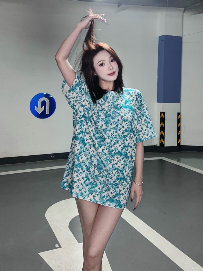 Clothes Louis Vuitton 257