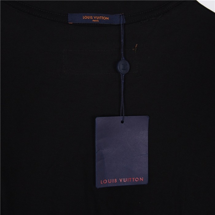 Clothes Louis Vuitton 309