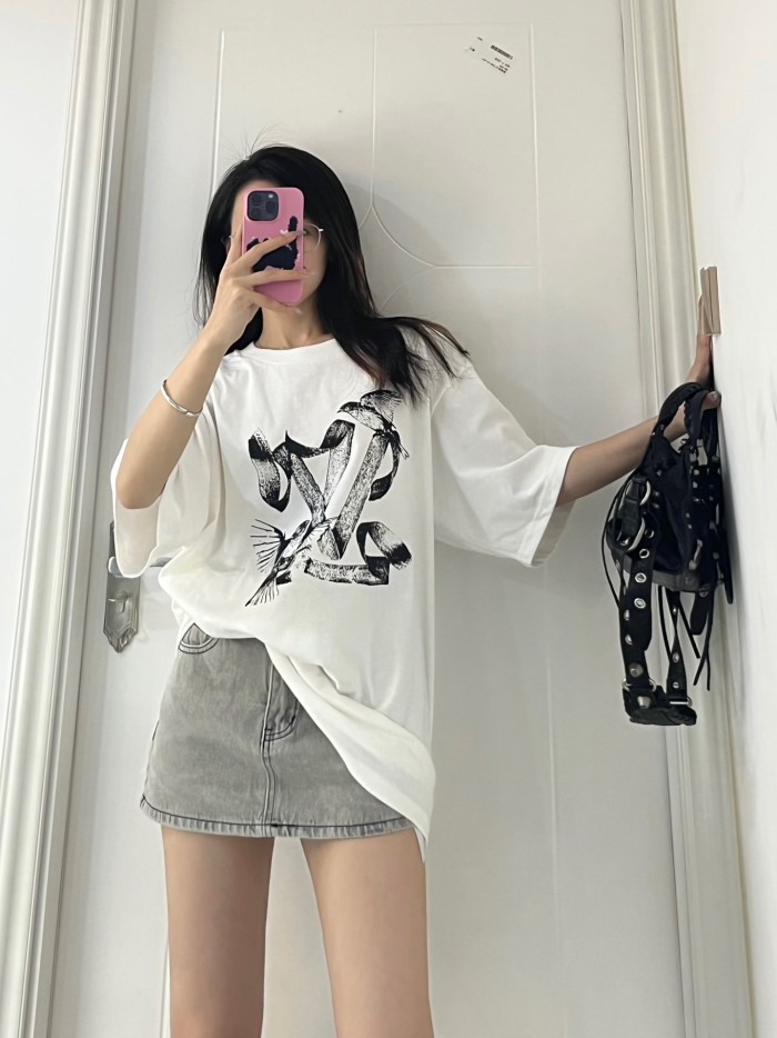 Clothes Louis Vuitton 235