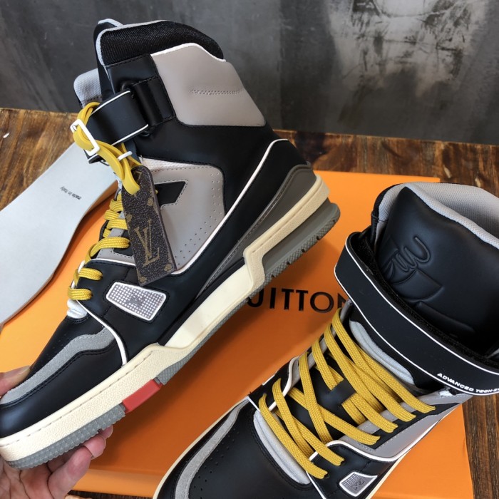 Louis Vuitton Trainer Sneakers 16