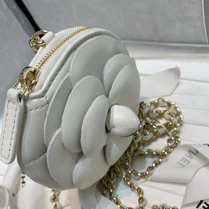 Handbag Chanel 82121 size 11 11 2 cm