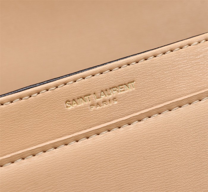 Handbags SAINT LAURENT 634305 size 23x16x6 cm