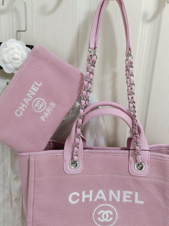 Handbag Chanel size 38 cm