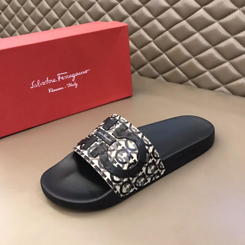 Salvatore Ferragamo Groove Slides 4