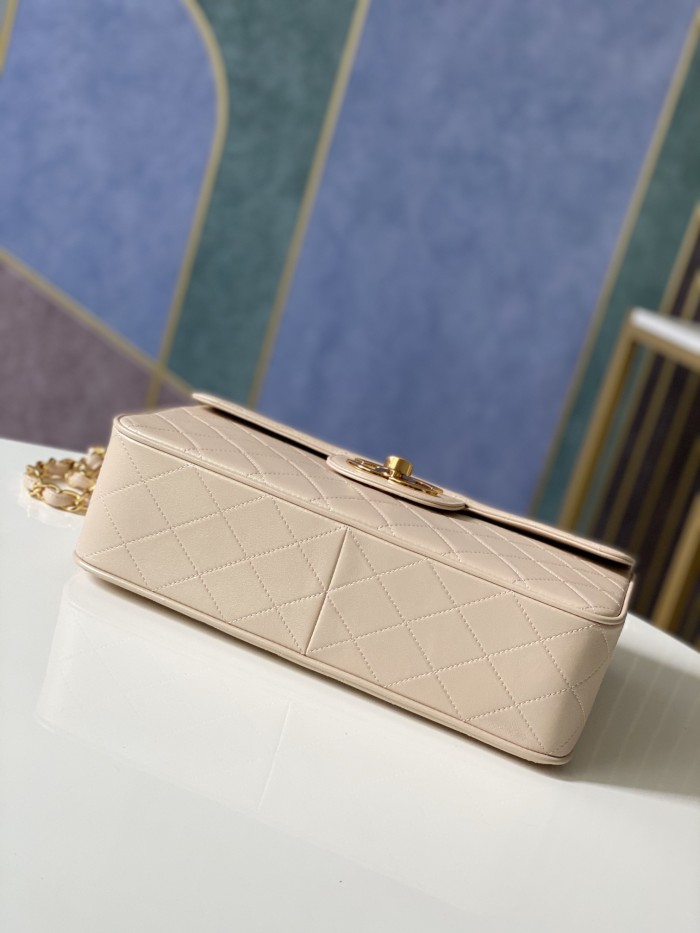 Handbag Chanel A88 size 30.21.8 cm