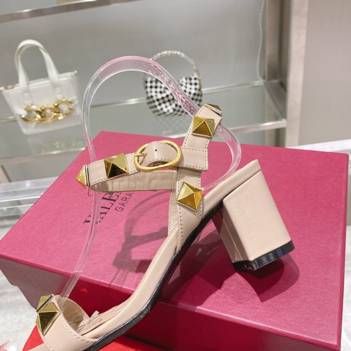 VALENTINO GARAVANI ROMAN STUD WOMEN 10