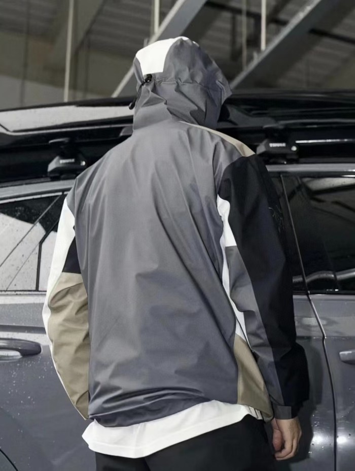 Clothes ARC'TERYX 10