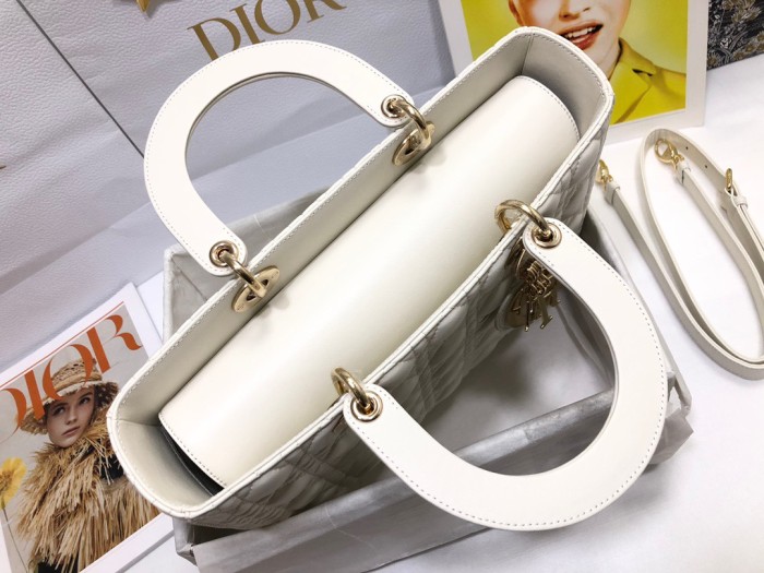 Handbag Dior M0566 size 32*255*11 cm