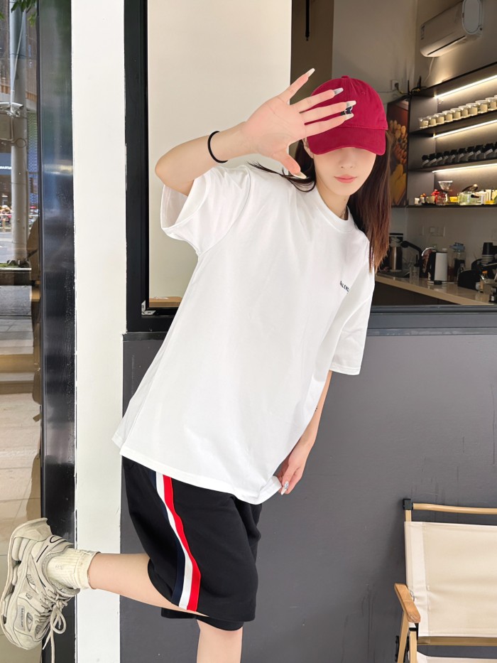 Clothes Balenciaga 221