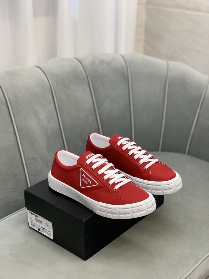 Prada Wheel Cassetta sneaker 7