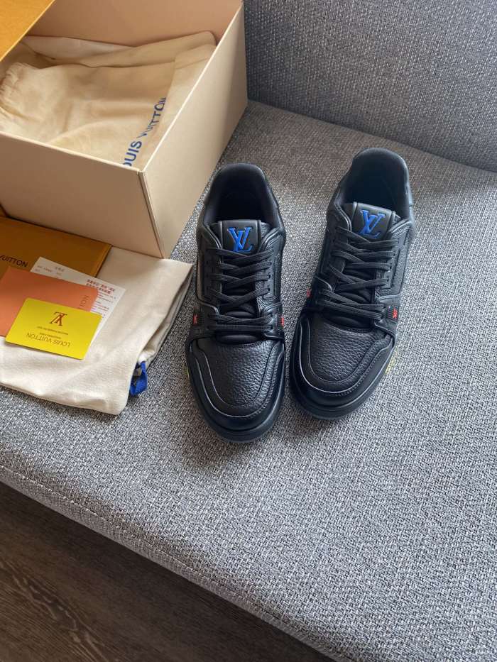 Louis Vuitton LV TRAINERS SNEAKER 9