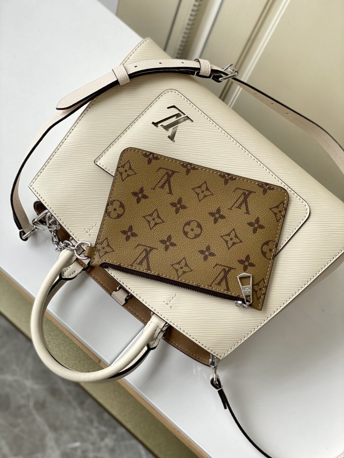 Handbag Louis Vuitton M20520 size 30 x 21 x 13 cm