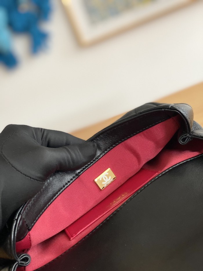 Handbag Chanel 3474 size 15*20*8 cm