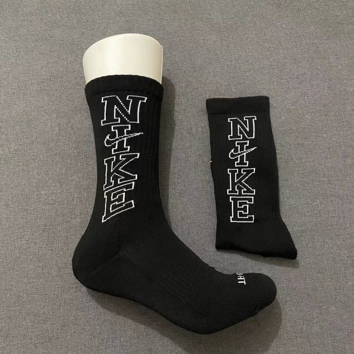 Basketball sock