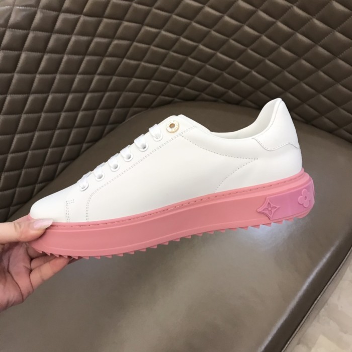 Louis Vuitton Low Top sneaker 60