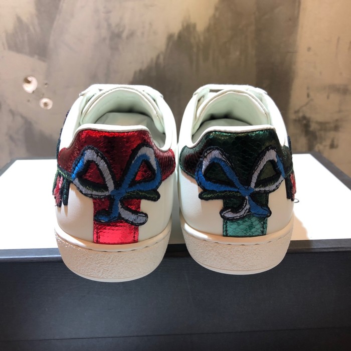 Gucci Ace embroidered sneaker 53