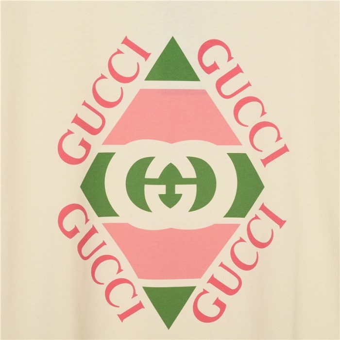 Clothes Gucci 30