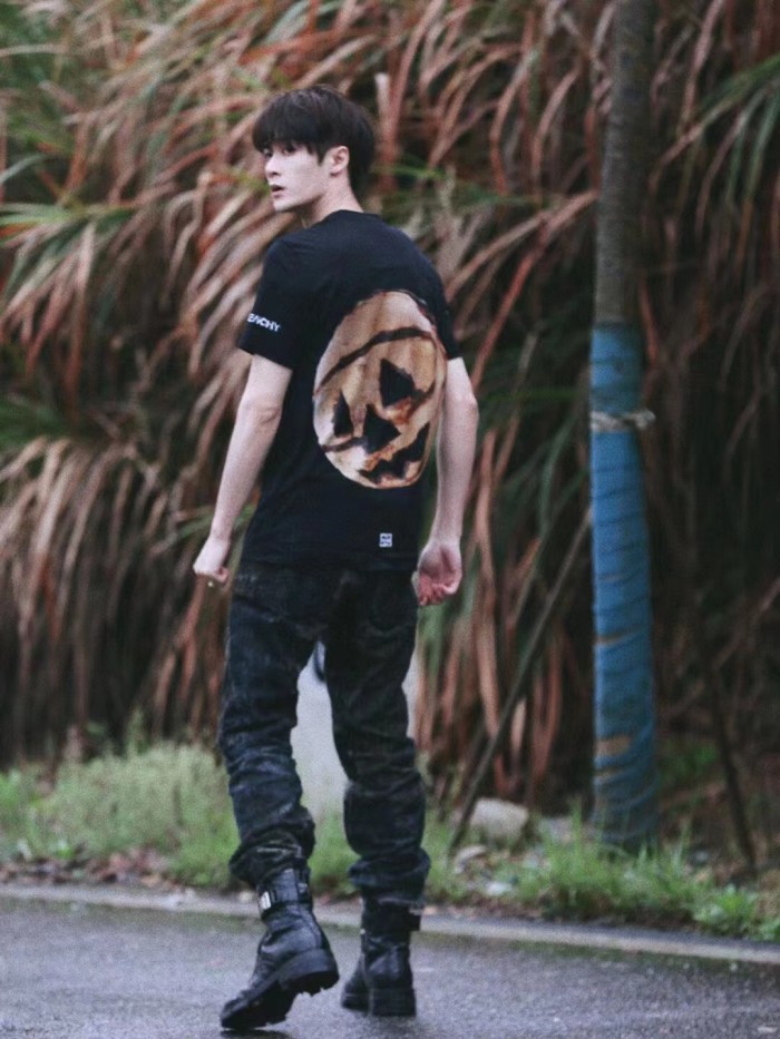 Clothes Givenchy 1