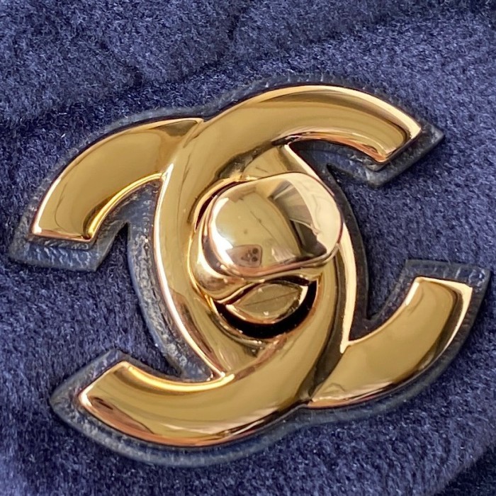 Handbag Chanel size 17 cm