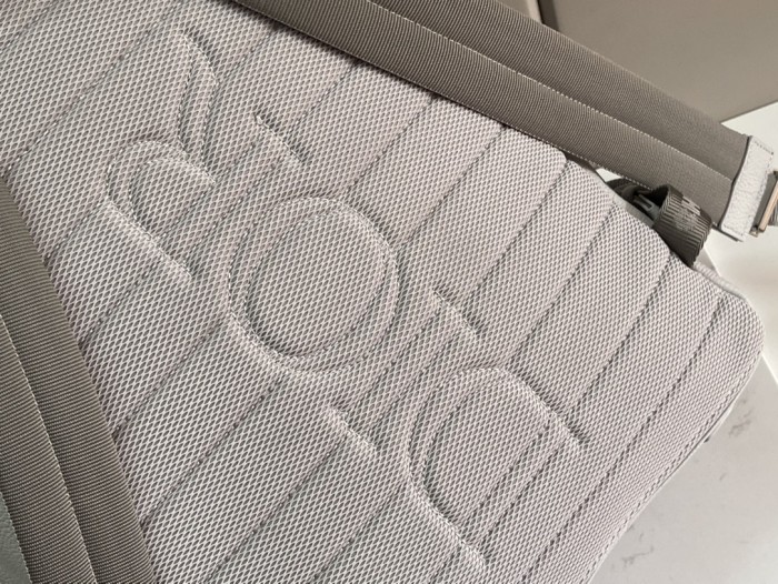 Handbag Dior 93388 size 30 x 42 x 15 cm