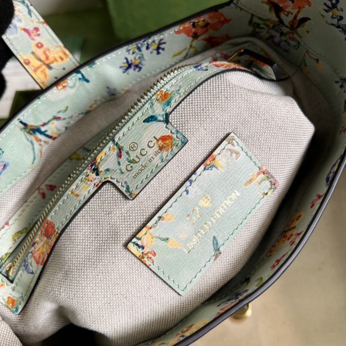Handbag Gucci 636709 size 28*19*4.5 cm