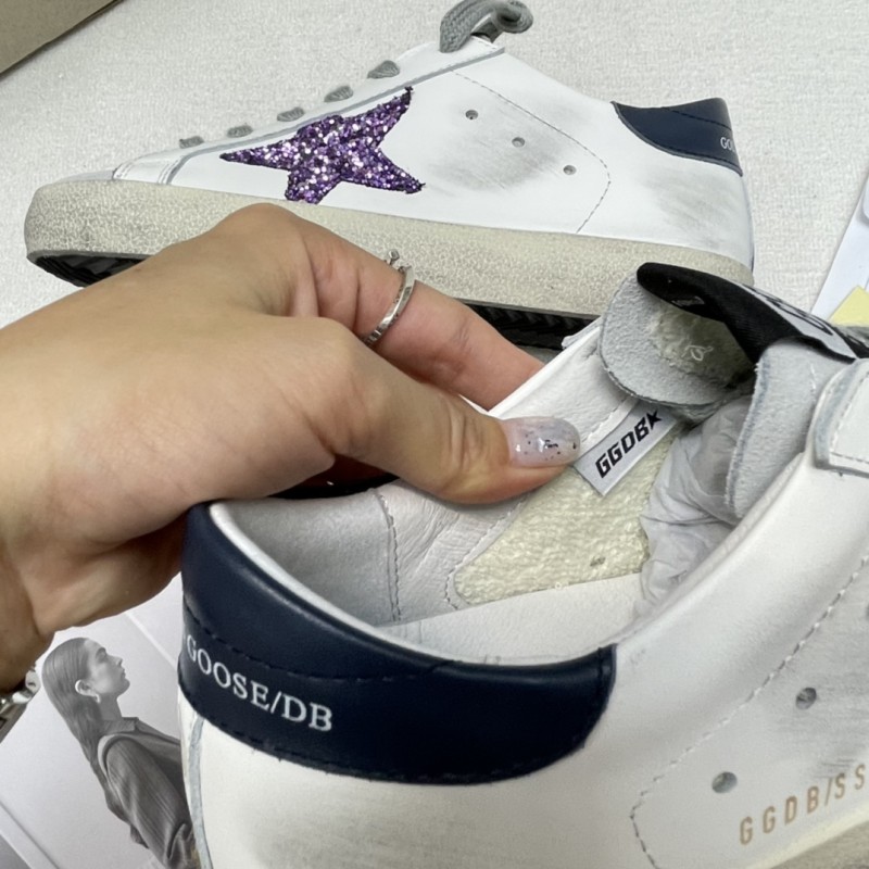 Golden Goose Superstar distressed-finish sneakers 26