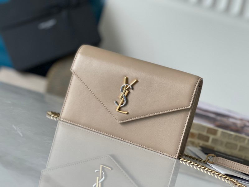 Handbags SAINT LAURENT 743050 size 19*12.5*3.5 cm