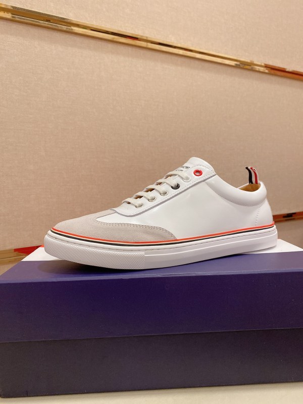 Thom Browne Low Top Sneaker 3