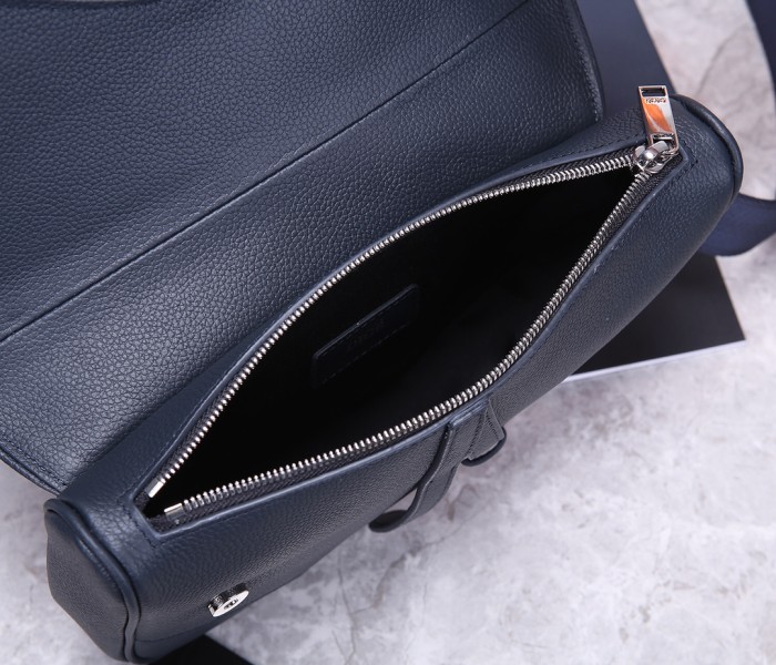 Handbag Dior 93305 size 20x28.6x5 cm