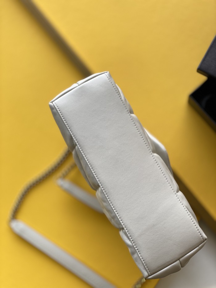 Handbags SAINT LAURENT 577476 size 29x17x11 cm