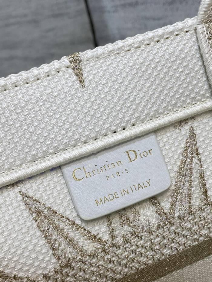 Handbag Dior size 26*8*22 cm