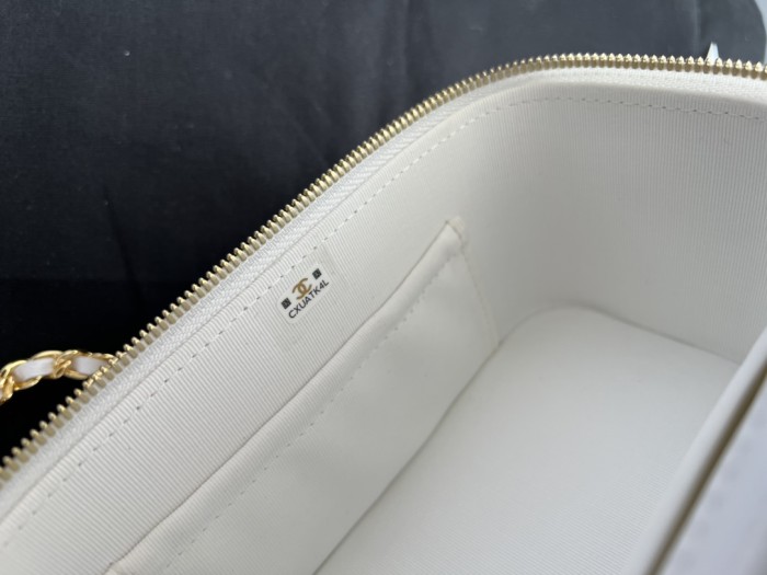 Handbag Chanel AP3017 size 17cm10cmx8 cm