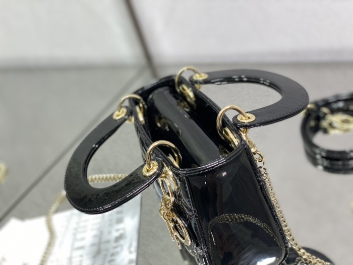 Handbag Dior size 17 cm