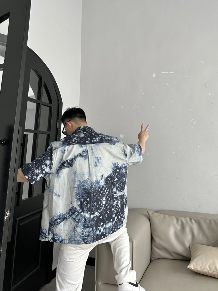 Clothes Louis Vuitton 349