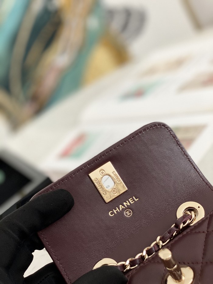 Handbag Chanel 82768 size 12.5 2.5 9 cm