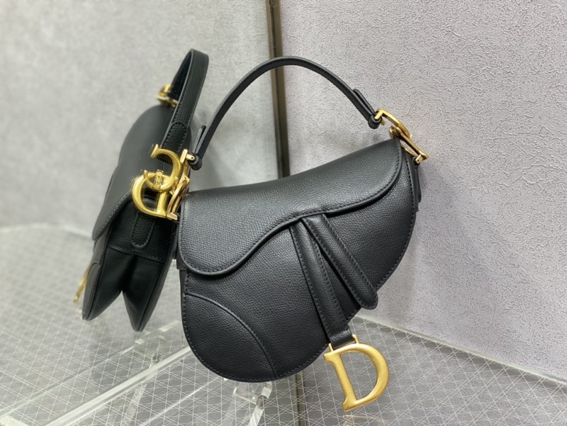 Handbag Dior size 19.5 cm