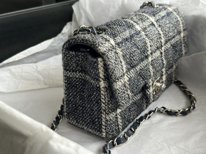 Handbag Chanel 01112 size 25 Cm